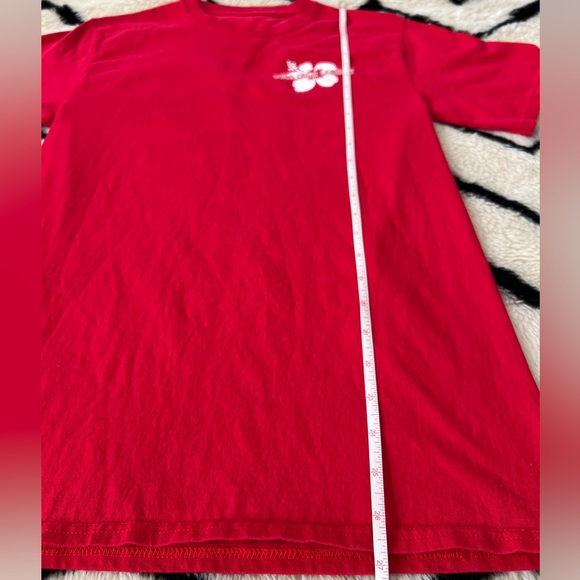 Trader Joe’s crew shirt size Medium in bright red. - Picture 4 of 9